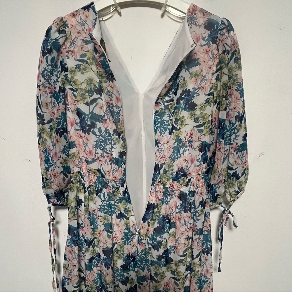 JUST TAYLOR Floral Dress - Picture 7 of 8
